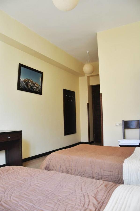 Hotel Stepantsminda Luaran gambar